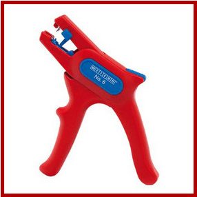 Csupaszoló és blankoló szerszámok